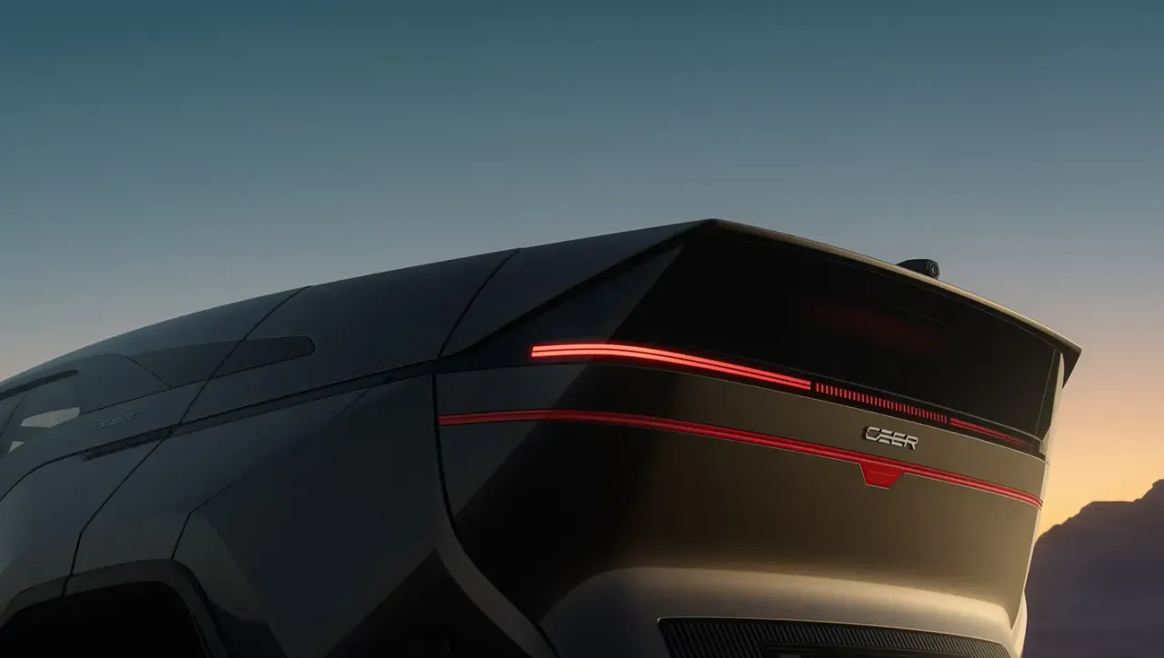 CEER EXOBOT SUV — تفاصيل السيارة