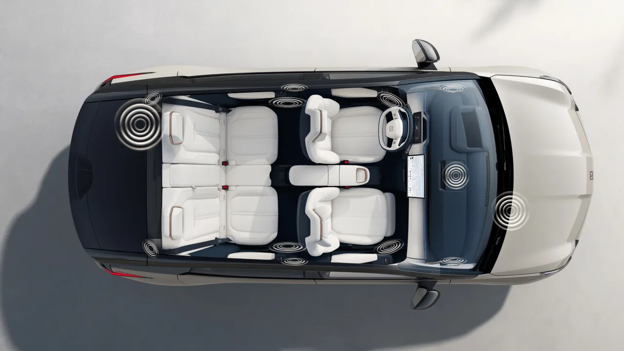 Zeekr X Long Range RWD 66 — Interior